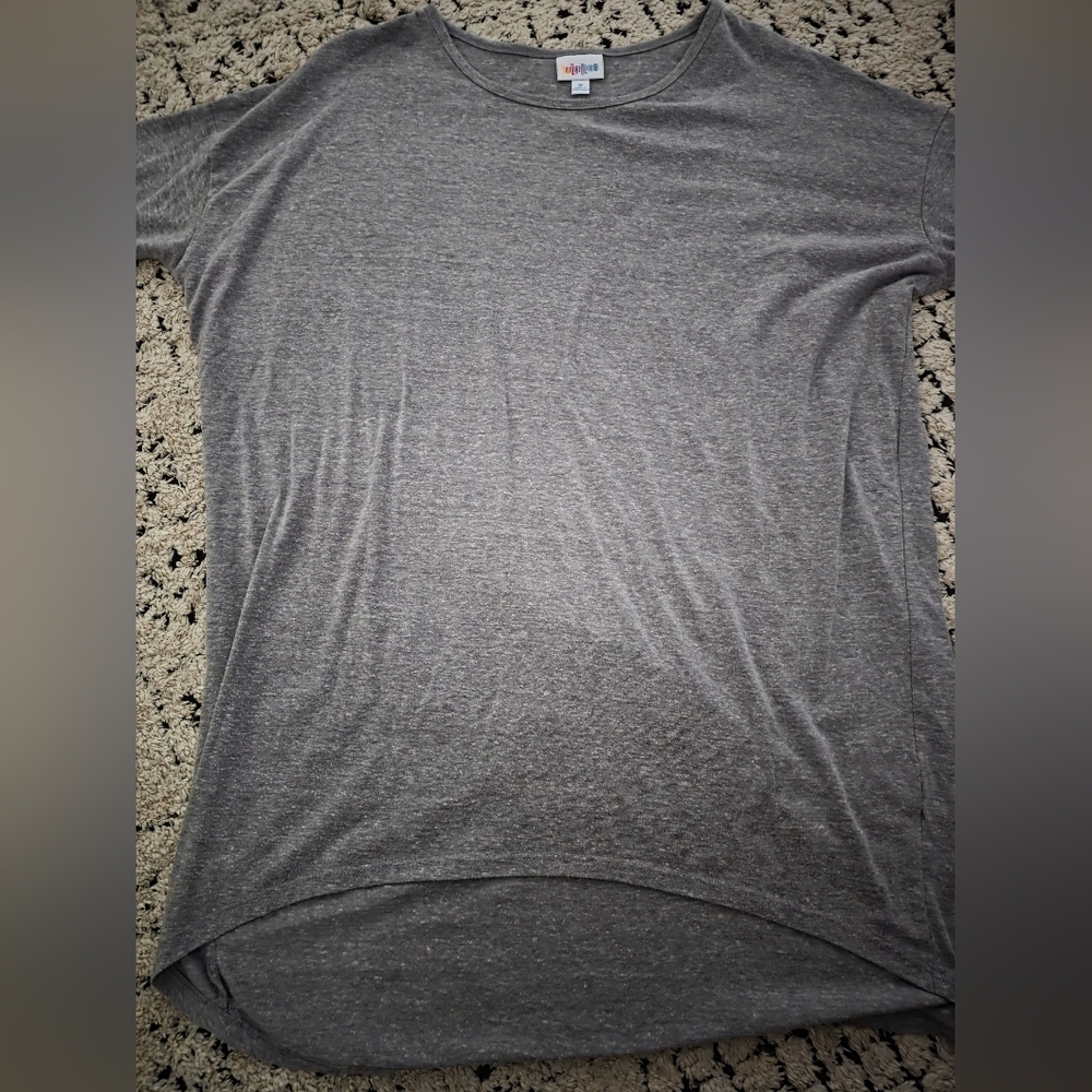 Lularoe womens Grey medium tee
